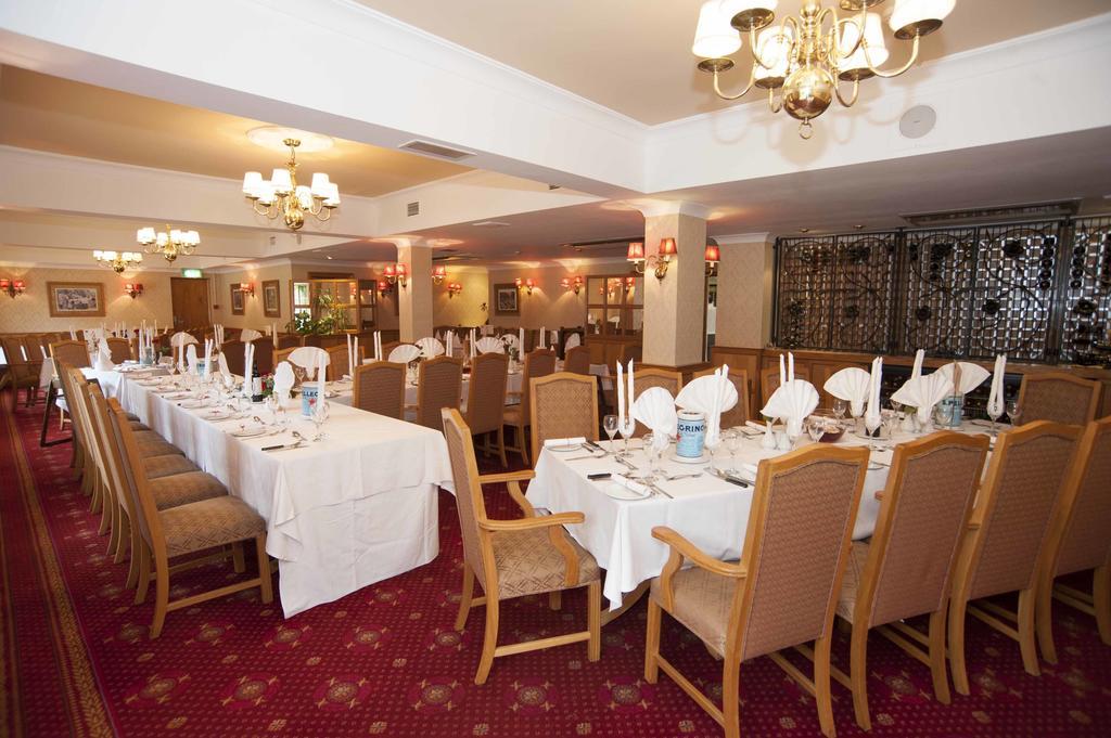 Oaklands Lodge Hotel Saint Saviour Kültér fotó